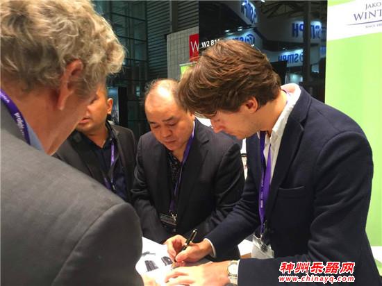 新老朋友相聚上海展，开拓更宽领域合作