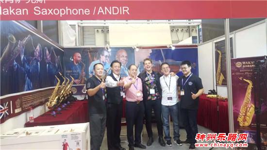 ANDIR展位热度不减 洽谈合作络绎不绝