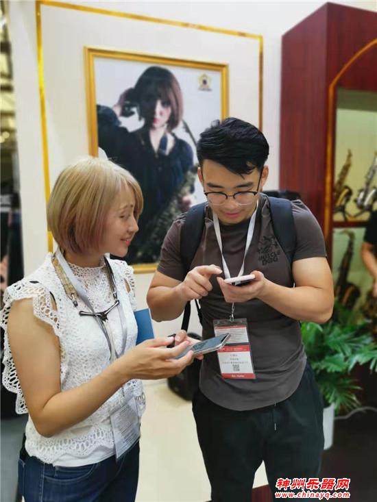 ANDIR(安迪尔)萨克斯登陆上海乐展 日本美女现场演绎引爆现场