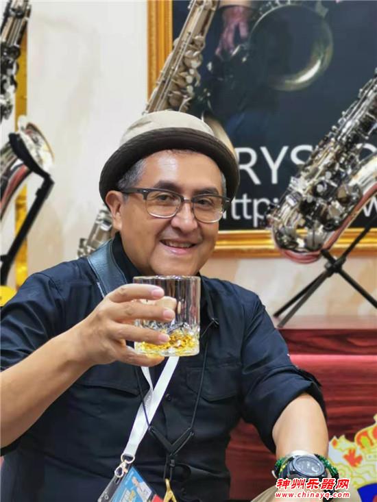 喧嚣乐海中，ANDIR萨克斯大放异彩！非同凡响！