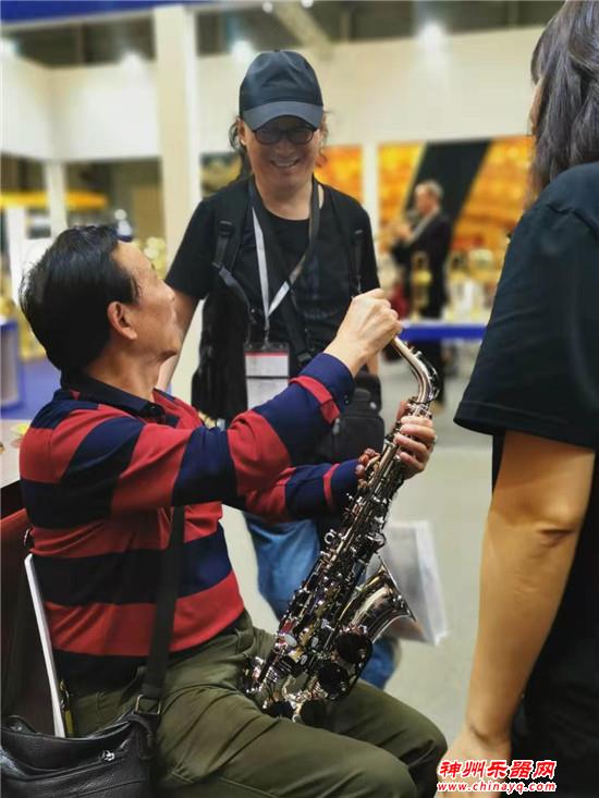 展会暂别，ANDIR萨克斯乐声绵延不息，明年再相约
