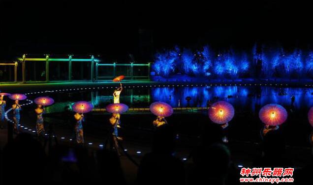 移步换景 沉浸体验……今晚的拈花湾，秀出了最动人的江南