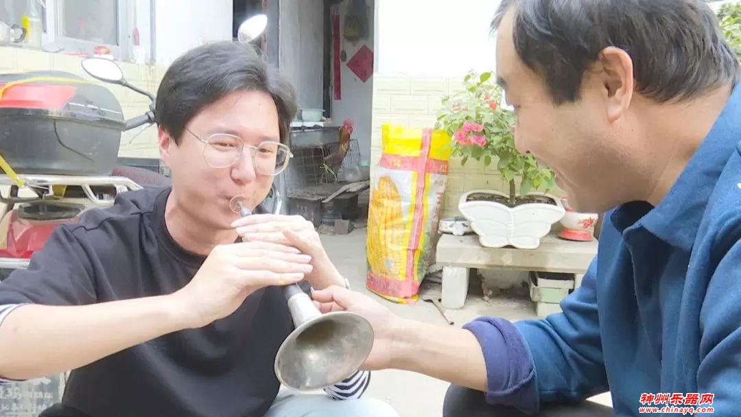 这个乐器曾经被说“土”，如今却燃了中国人的心！