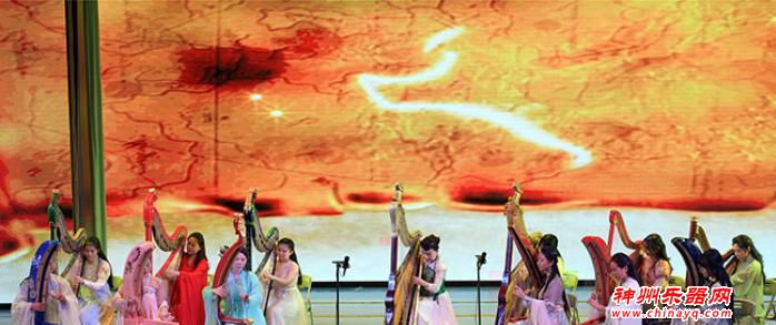 古箜篌演奏“添姿增色”