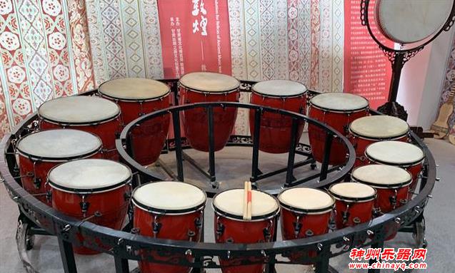 敦煌古乐器“飞”出莫高窟 重获新“声”