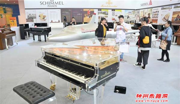 第四届厦门国际乐器展开幕！