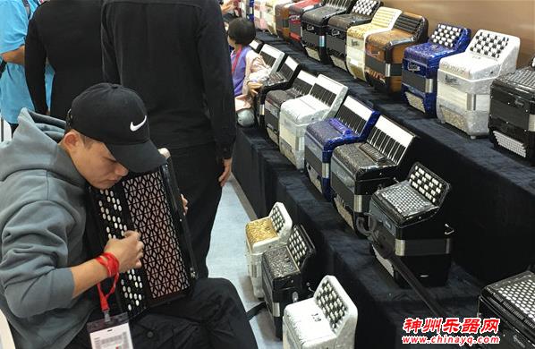 第四届厦门国际乐器展开幕！