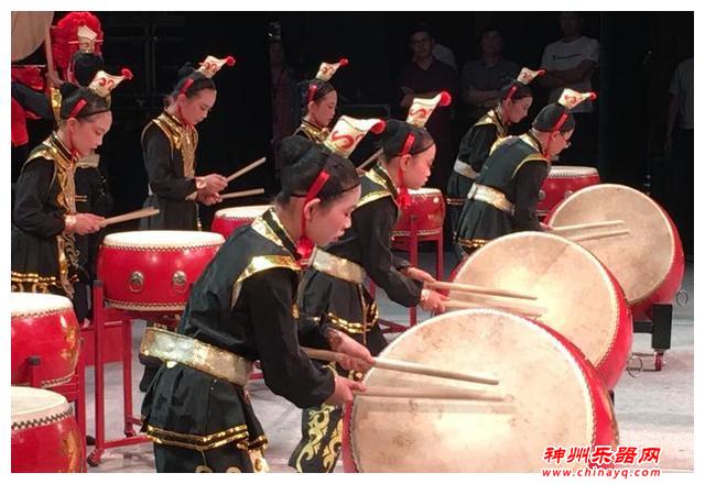 “越娃儿”擂响五育并举“大鼓”