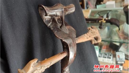 莆仙传统乐器制作技艺传承人：做“守艺人”，更做“创艺人”