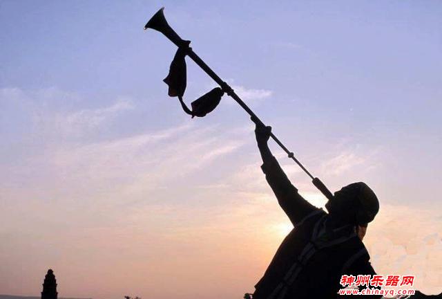 秒杀震撼国外乐器，中国的唢呐到底有多厉害？