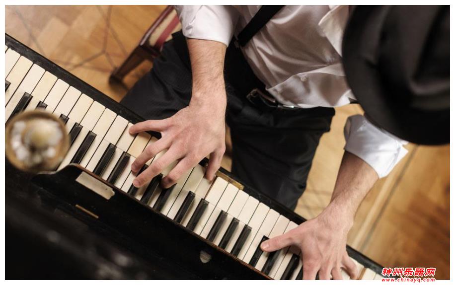 学钢琴为何要重视视唱练耳？