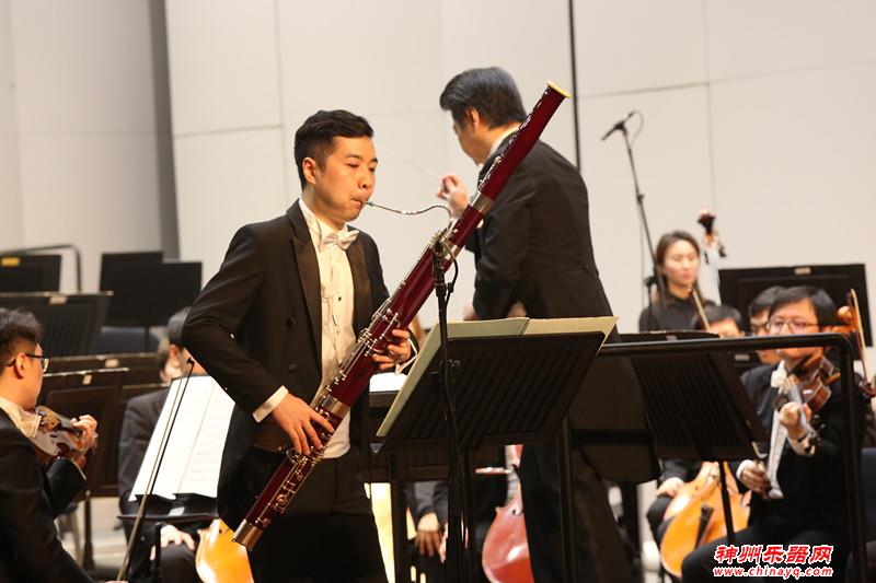 交响乐团举办优秀青年女性作曲家邬娜个人作品音乐会