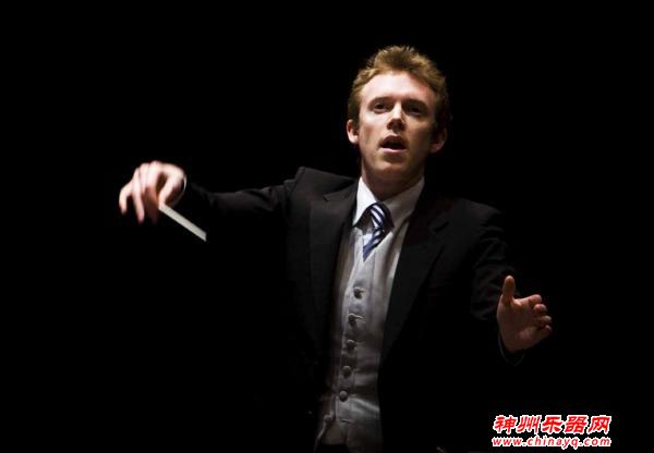 还在安排去哪里跨年？上海各大剧院的新年演出考虑一下