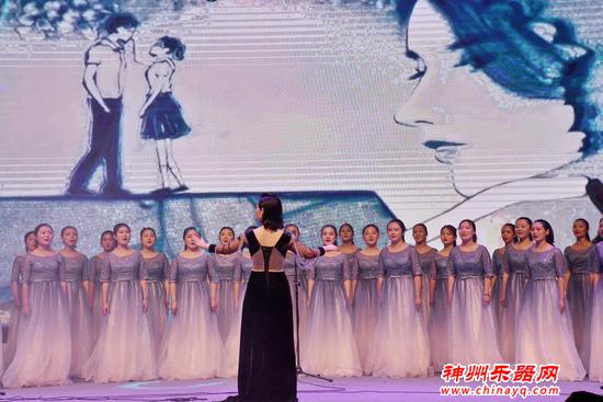 河南信息统计职业学院成功举办2020年元旦联欢晚会