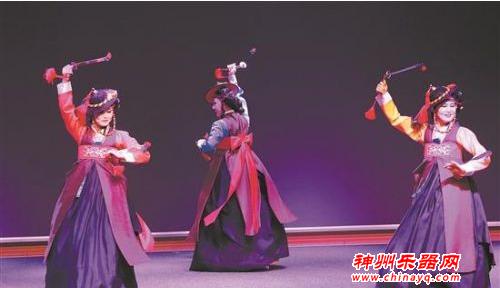 沉寂数百年的乐器惊艳亮相