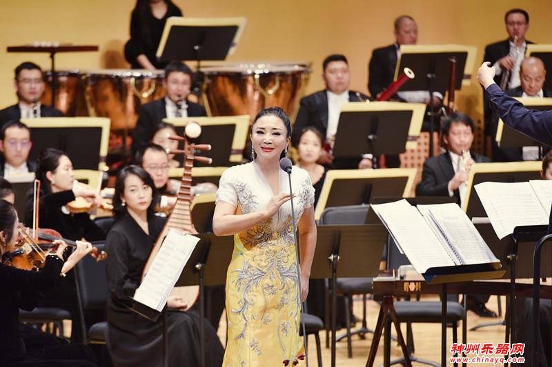 《新时代之歌》吴春燕2019独唱音乐会唱响山西大剧院