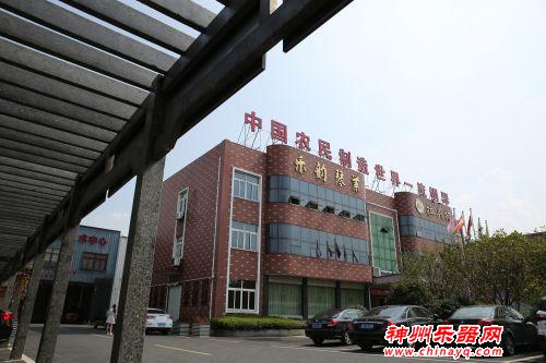 洛舍钢琴改奏“施特劳斯”