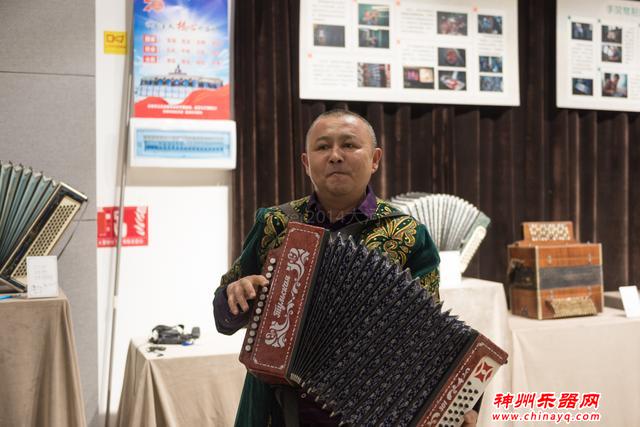 新疆有一座低调的手风琴之城，博物馆收藏一千多架手风琴