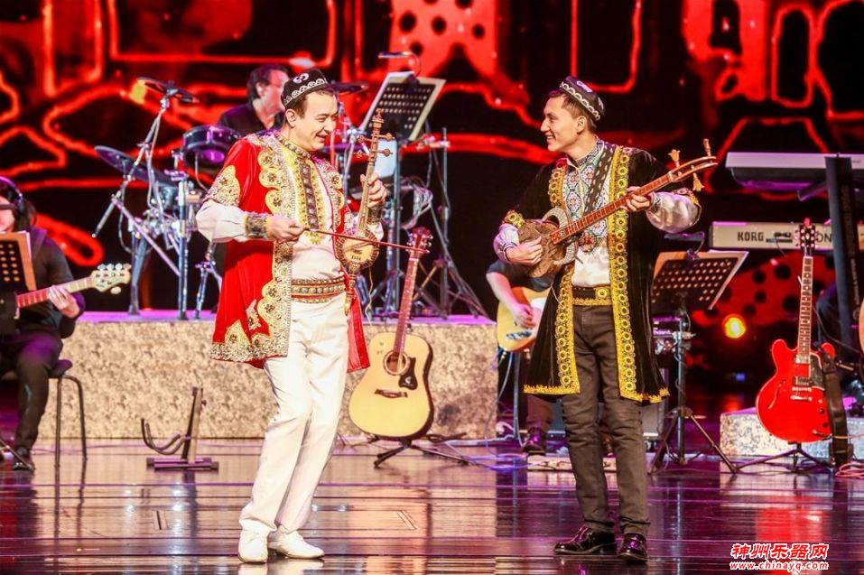 《弦歌逐梦——西部丝路之旅音乐会》歌舞剧院演出