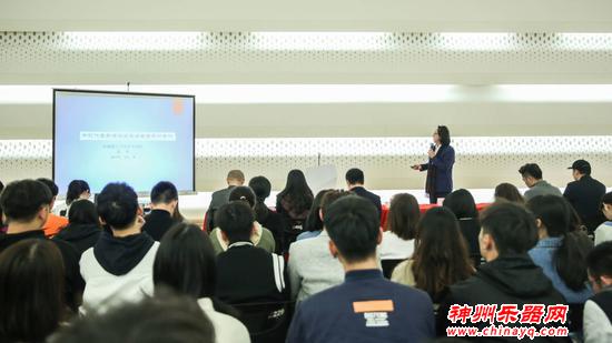 以西洋乐器为载体 奏响华夏南北之音