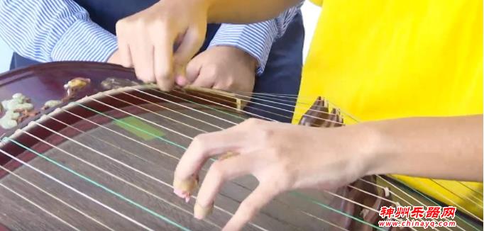 16岁视障女孩 一曲《春江花月夜》获省金奖