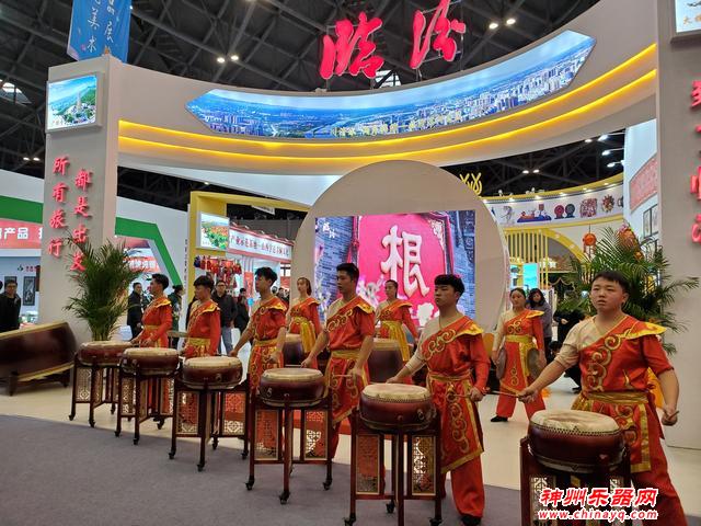 看唐尧锣鼓 赏金砂紫陶