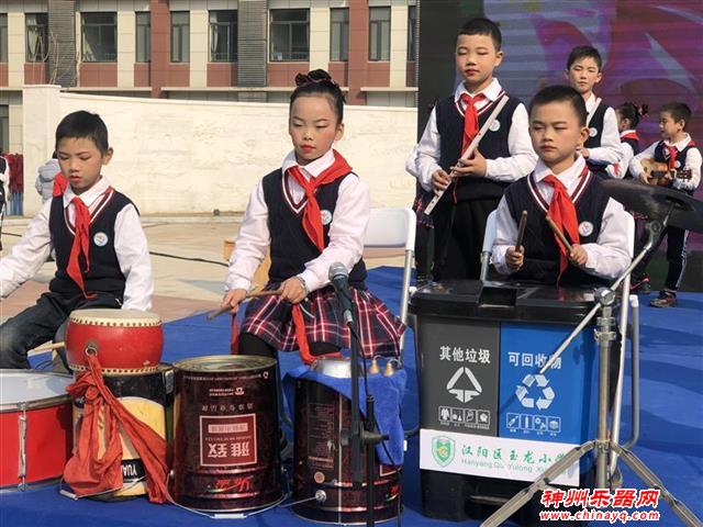 厉害了！这些汉阳小学生用废弃材料做的乐器，弹出了“龙的传人”