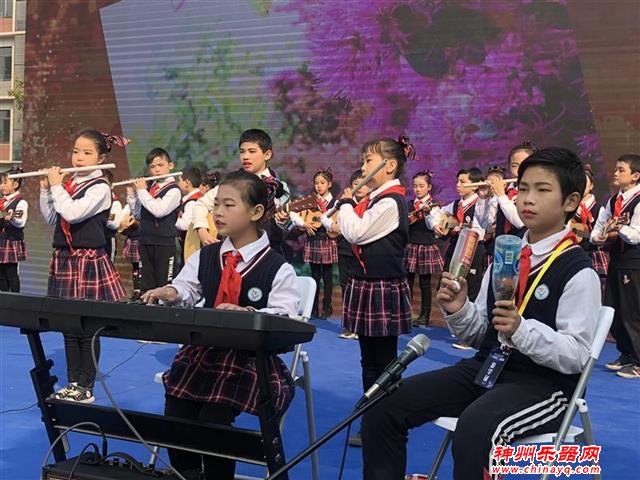 厉害了！这些汉阳小学生用废弃材料做的乐器，弹出了“龙的传人”