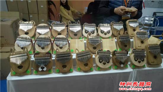 广州国际乐器展第三天 电声吉他打击乐展馆震撼之旅