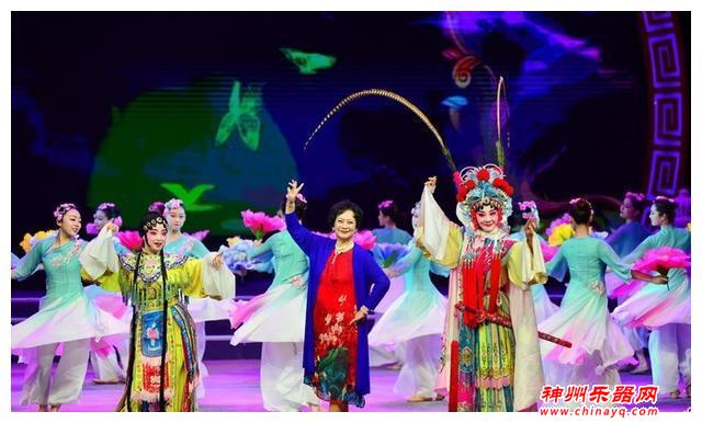 2020湖南戏曲春晚精彩上演 名家新秀奉献视听艺术盛宴