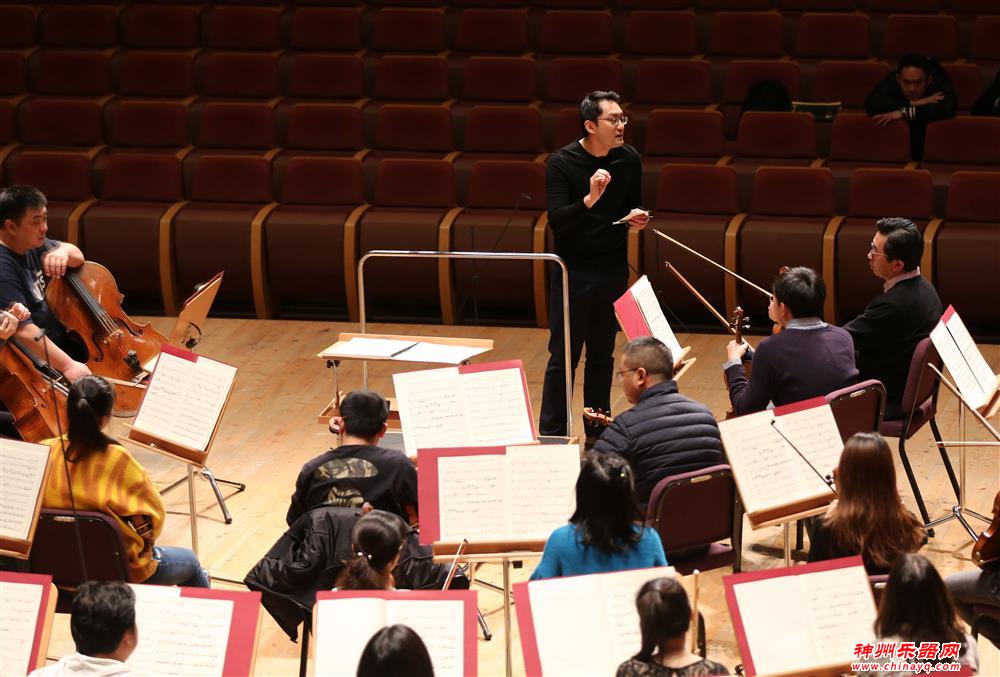 一位作曲家的三重听觉