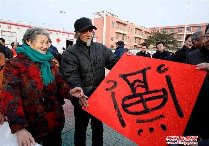 莱芜文艺志愿服务见闻