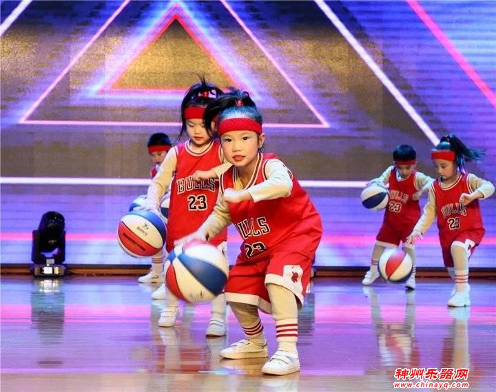 莱芜文艺志愿服务见闻