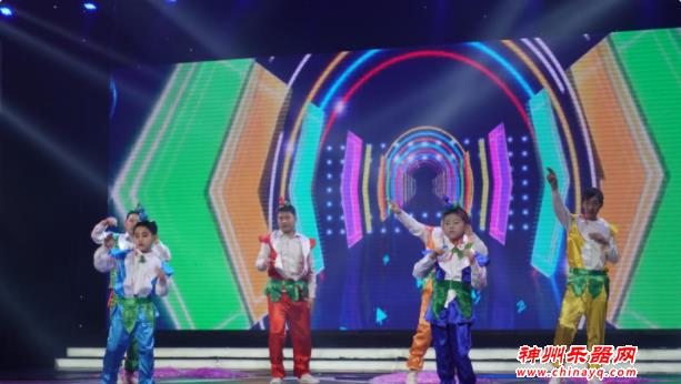 “初心向党·国梦飞翔”2020迎新晚会成功举办