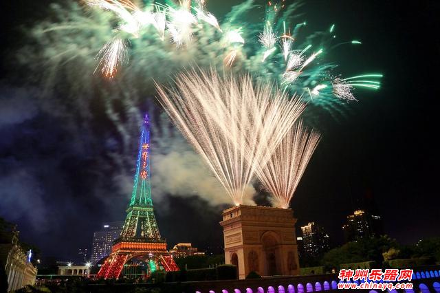 第二届国际街头艺术节开启世界奇妙旅