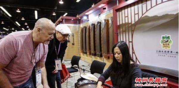 中国乐器在美国乐器展上“奏响强音”
