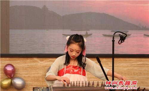 小舞台成就大梦想