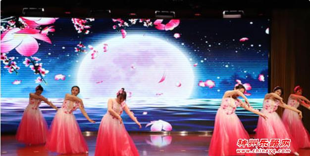 “只争朝夕不负韶华”新春联欢会圆满落幕