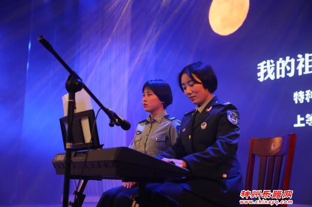 特种兵的新年晚会“嗨翻”全场