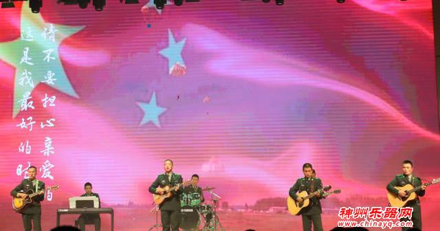 特种兵的新年晚会“嗨翻”全场