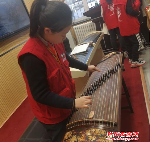 让世界响起中国的筝声