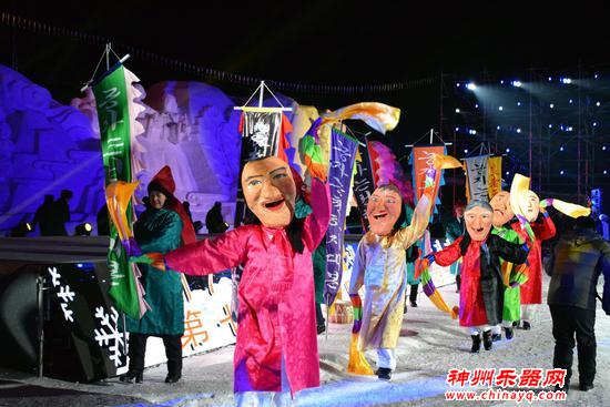 赏灯玩雪嗨翻天！第七届延吉国际冰雪旅游节开幕