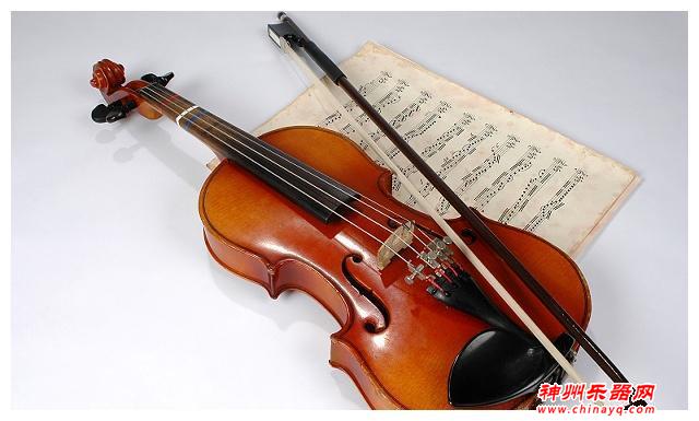 含着泪，也要将乐器坚持下去