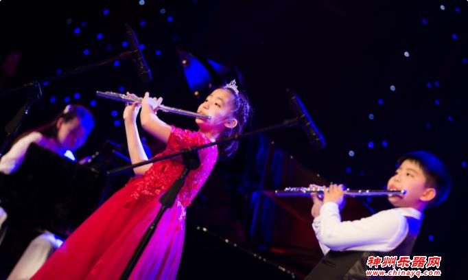 吹拉弹唱样样行 青少年宫的孩子们办起了新春音乐会