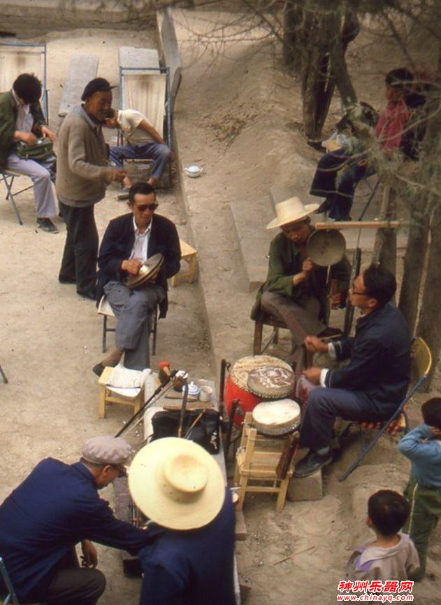 吹唢呐拉二胡，老照片里的民间艺术家，现在不多了
