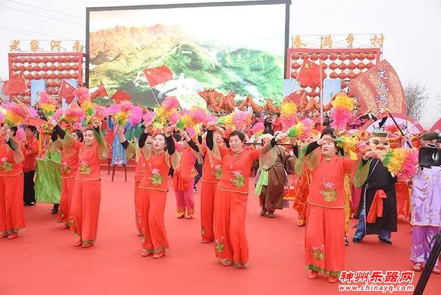 2020全国乡村春晚河南分会场在汝州市温泉镇启幕