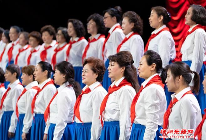 《大手牵小手》：用歌声传承家国情怀