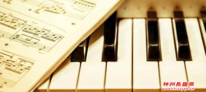 车尔尼与铃木在钢琴教学上的差异