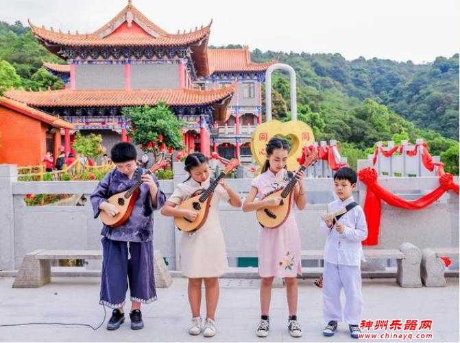 小四弦演奏悠扬乐章，东莞观音山轻歌曼舞