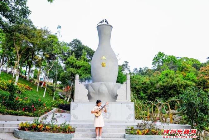 小四弦演奏悠扬乐章，东莞观音山轻歌曼舞